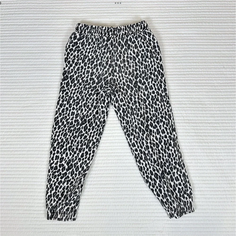 Girls Treasure Bond Sweatsuit Outfit Leopard Animal Black Top Joggers 2PC 8/10